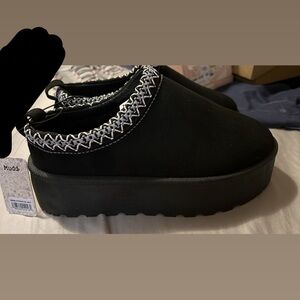 Mudd platform slip ons